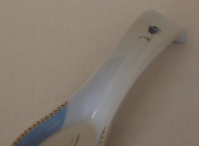 Heritage Mint, Ltd Enchanted Garden Spoon Rest Lavender Gentle Floral Fine China