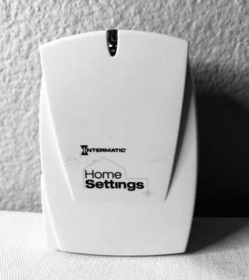 Intermatic Home Settings Wireless Control Lamp Model HA02