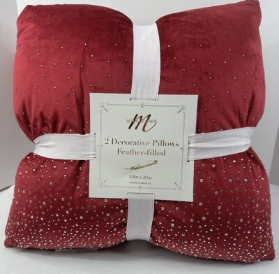 NEW 2-Pack Millihome Burgundy Sparkle Feather Filled Throw Pillows 20x20 