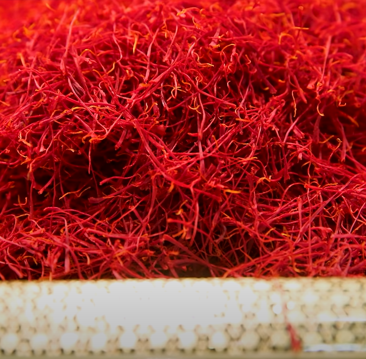 Organic Red Saffron Finest Pure Premium Spices Threads Grade A+ Original Genuine