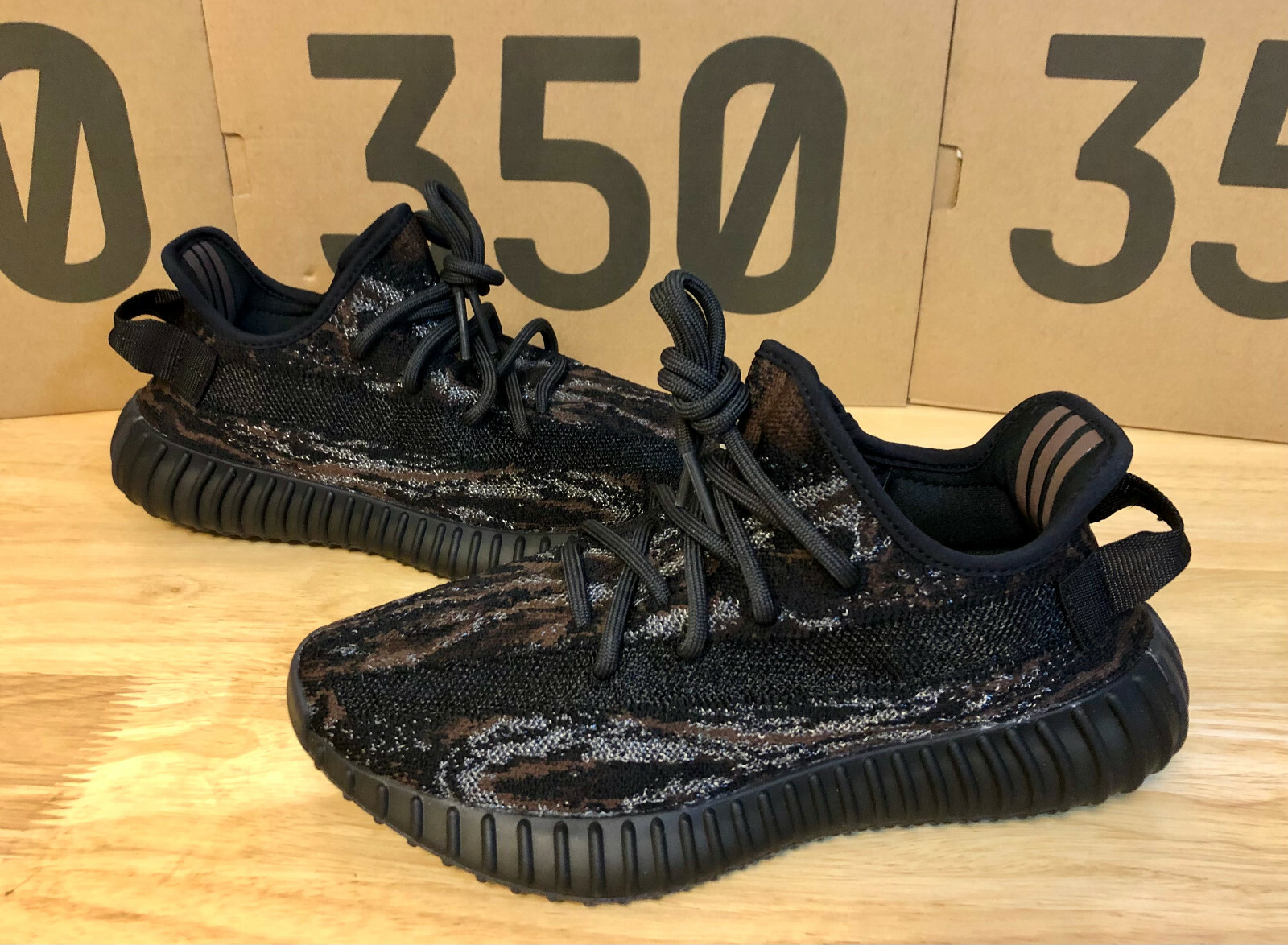 スニーカー ADIDAS Yeezy Boost 350 V2 GW3774 $_57.JPG?set_id=8800005007