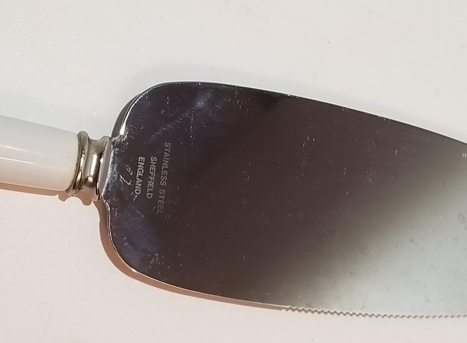 Wedding Cake Knife Stainless Blade White Porcelain Handle