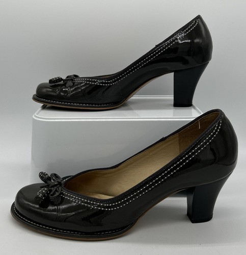Clarks bombay lights shoes navy deals