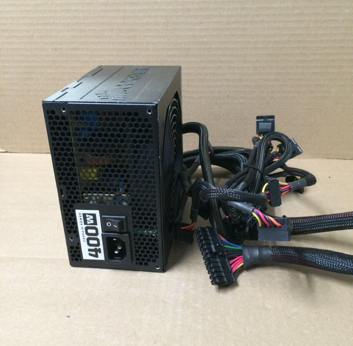 24 Pin 400W ATX Corsair Power Supply, Model:Comsu-400CX HI