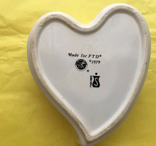 VINTAGE FTD HEART BOWL FROM 1979