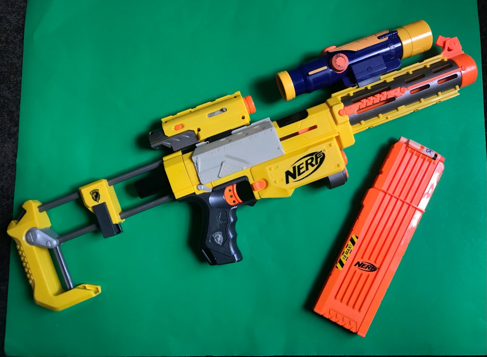 ナーフ　recon cs-6 Nerf N-Strike Recon CS-6 Blaster Gun Main Body with Ammo
