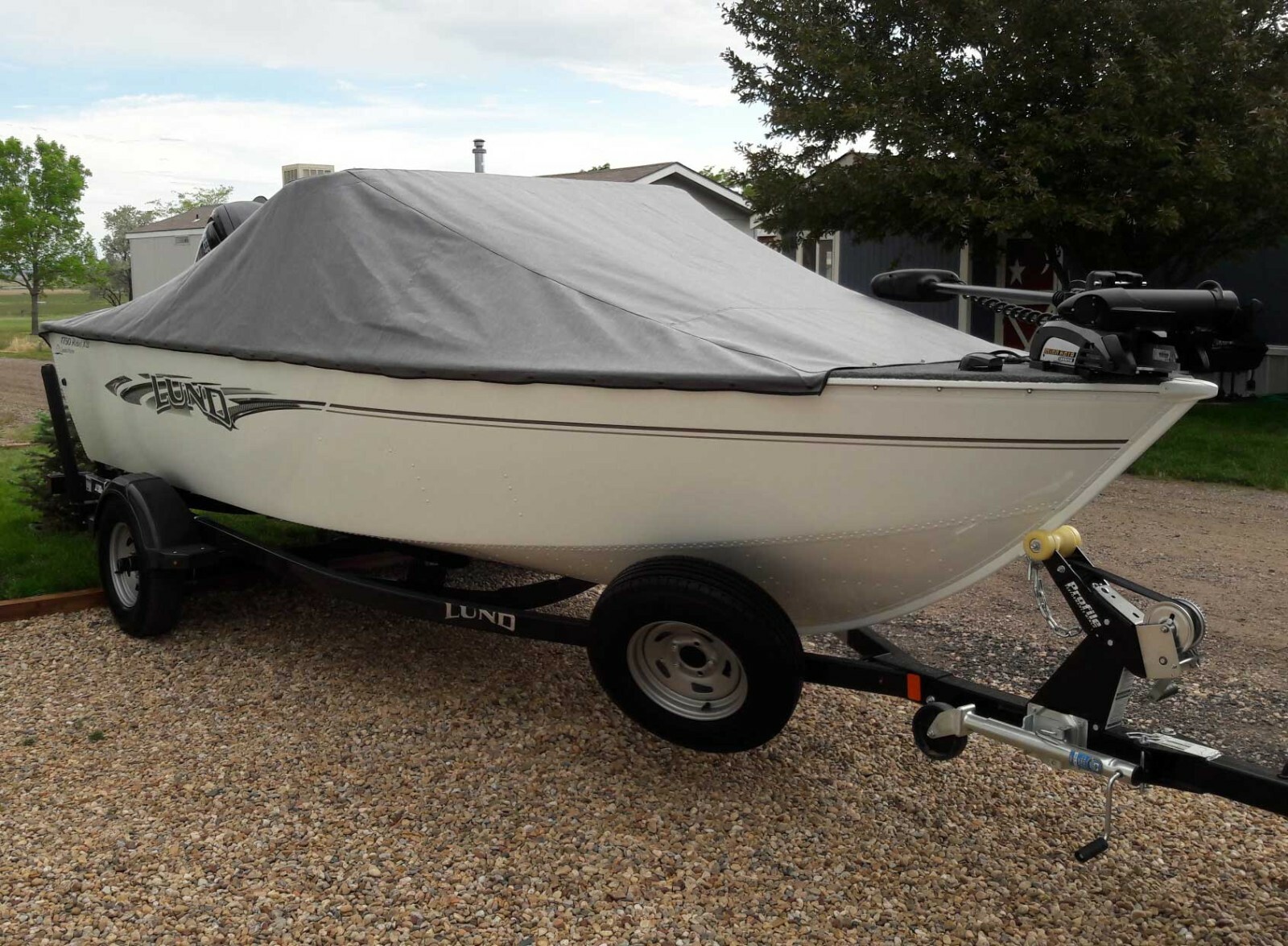 2017 Lund 1750 Rebel XS, 90 HP Mercury 4 Stroke