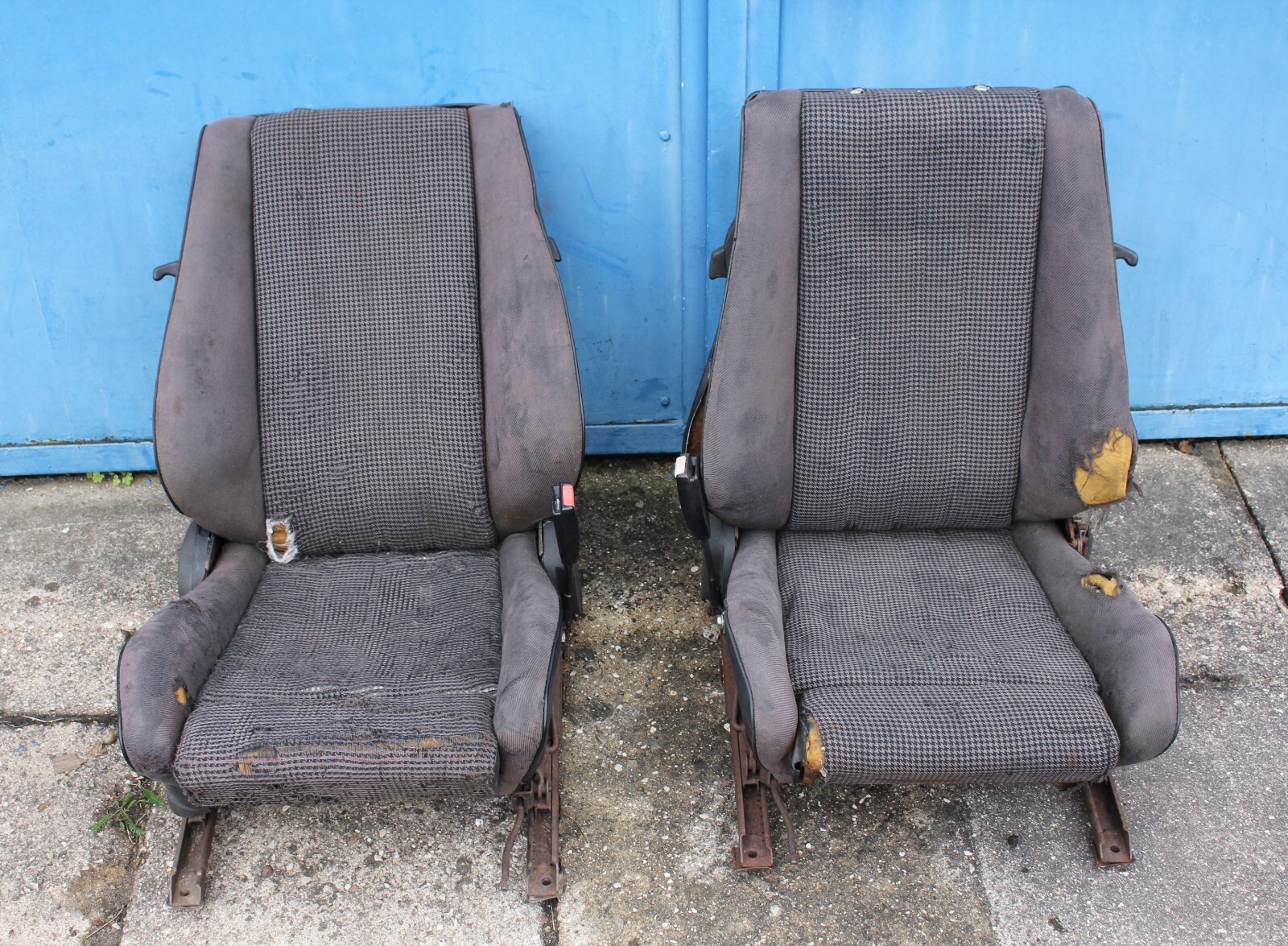 GENUINE BMW E30 2 DOOR COUPE SPORT SEAT SPORTSITZE FRONT L&R