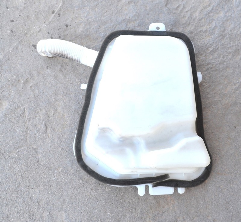 2002 BMW E46 Rear Windshield Washer Fluid Bottle Tank 325i 330i Touring Wagon eBay