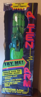 VTG New 1995 Zima Alien Arm w/ Light Power Robot Toy Terminator Style Alien Pod