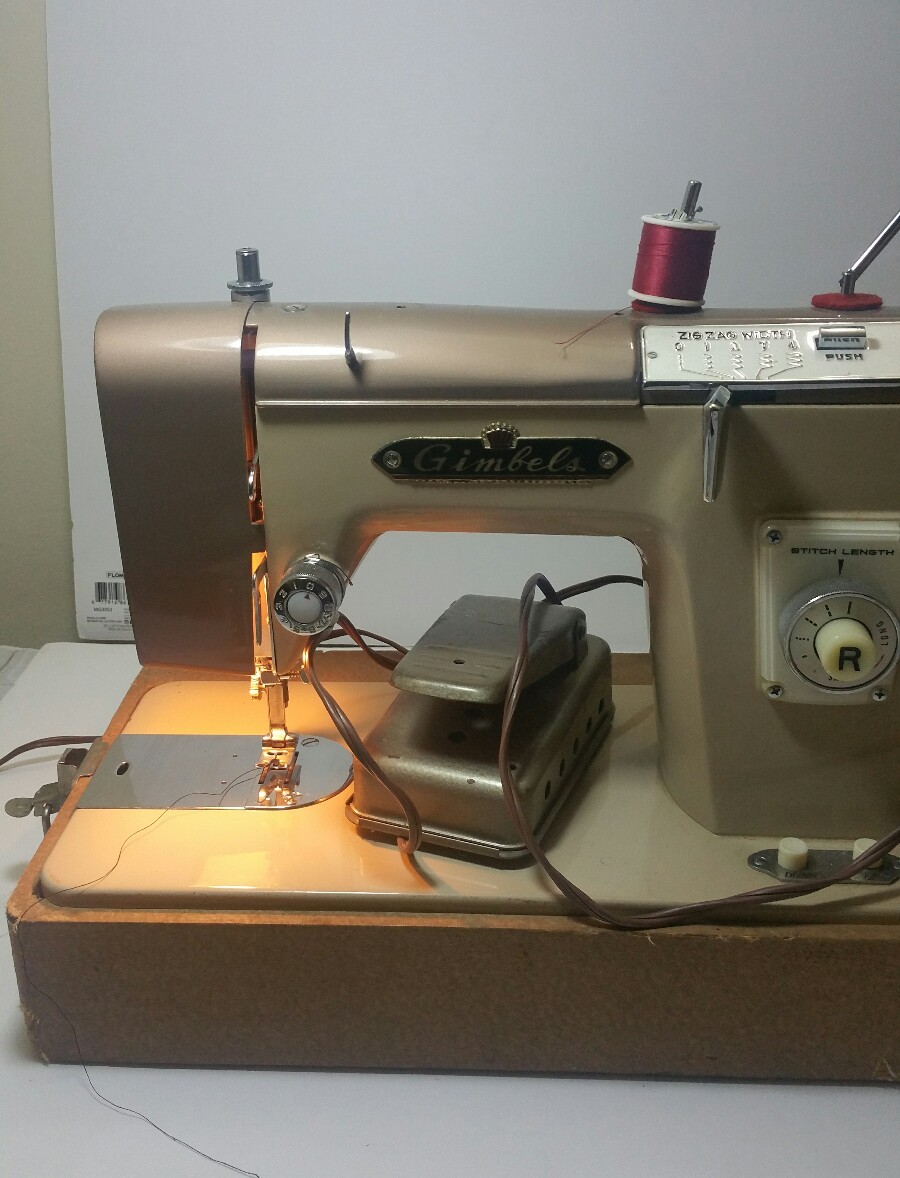 Vintage Gimbels De Luxe Sewing Machine Foot Pedal Bobbing Included Made In Japan