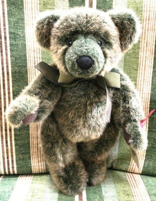 RUSS BERRIE  -  VINTAGE EDITION COLLECTION  - 11'' PLUSH BEAR - TIMPERLEY