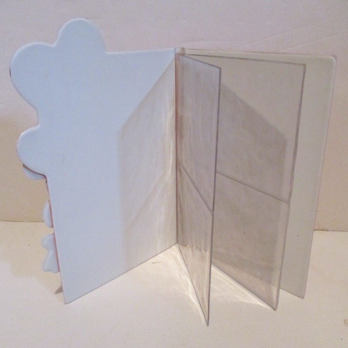 DISNEY MINNIE MOUSE HEARTS VINYL COVERED PHOTO ALBUM BOOK SMALL WORLD GREETINGS