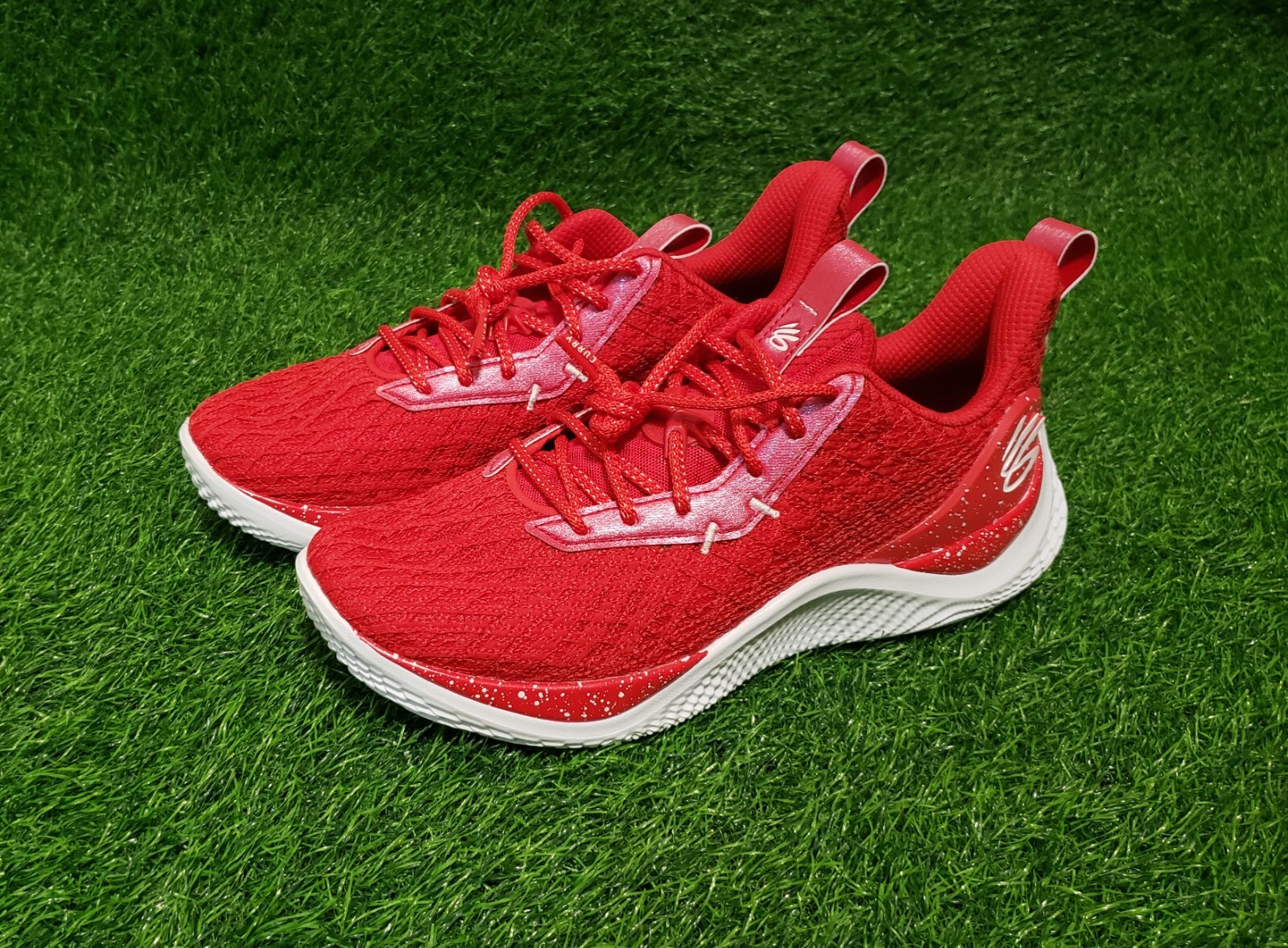 シューズ(男性用) Under Armour Curry Flow 10 Amazon.com | Under Armour Curry Flow 10 Team Adult