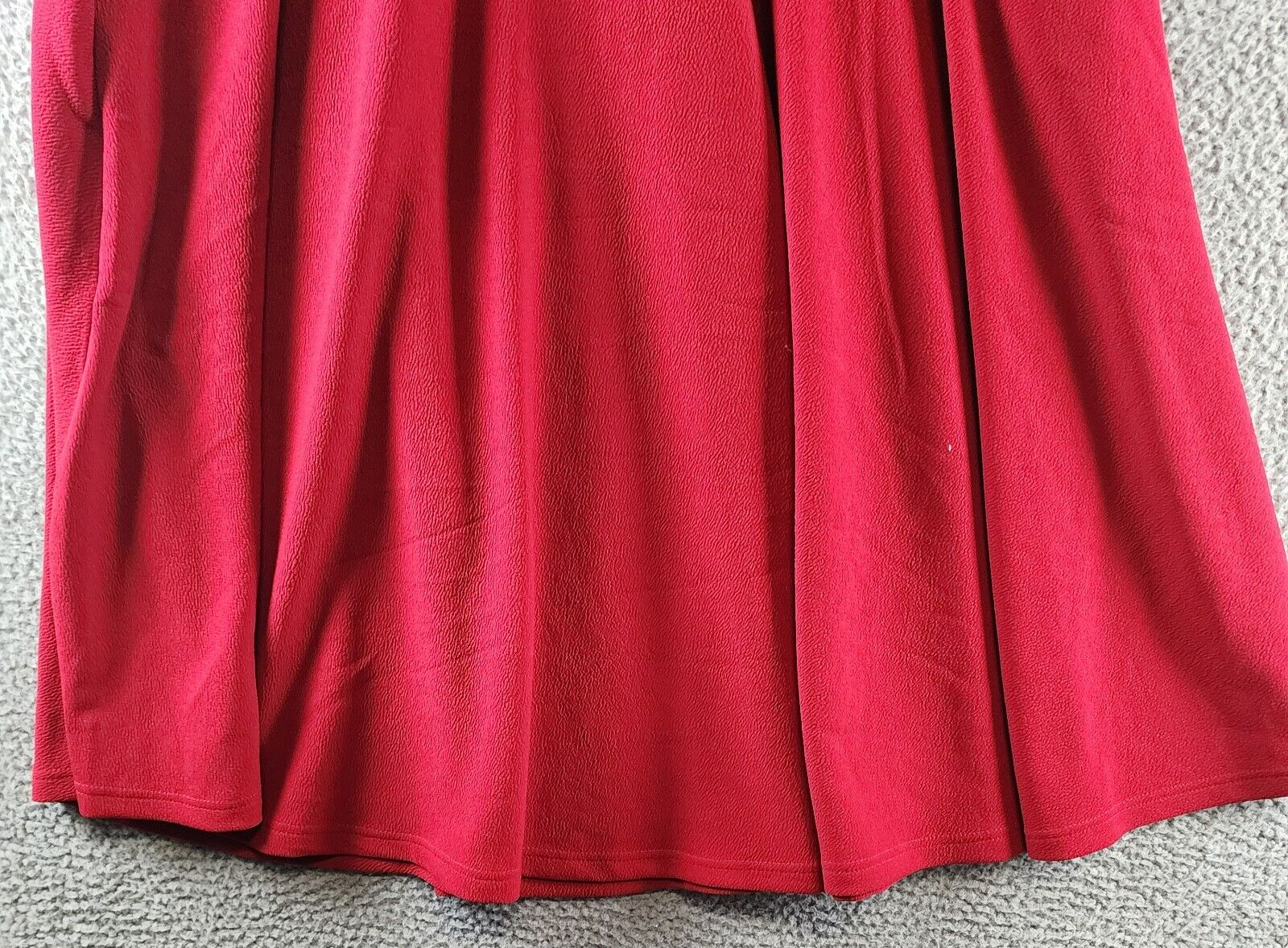 White Mark Plus Size Flared Midi Skirt Women's 1XL Red Pull On Style 2 Pockets - Picture 3 of 13