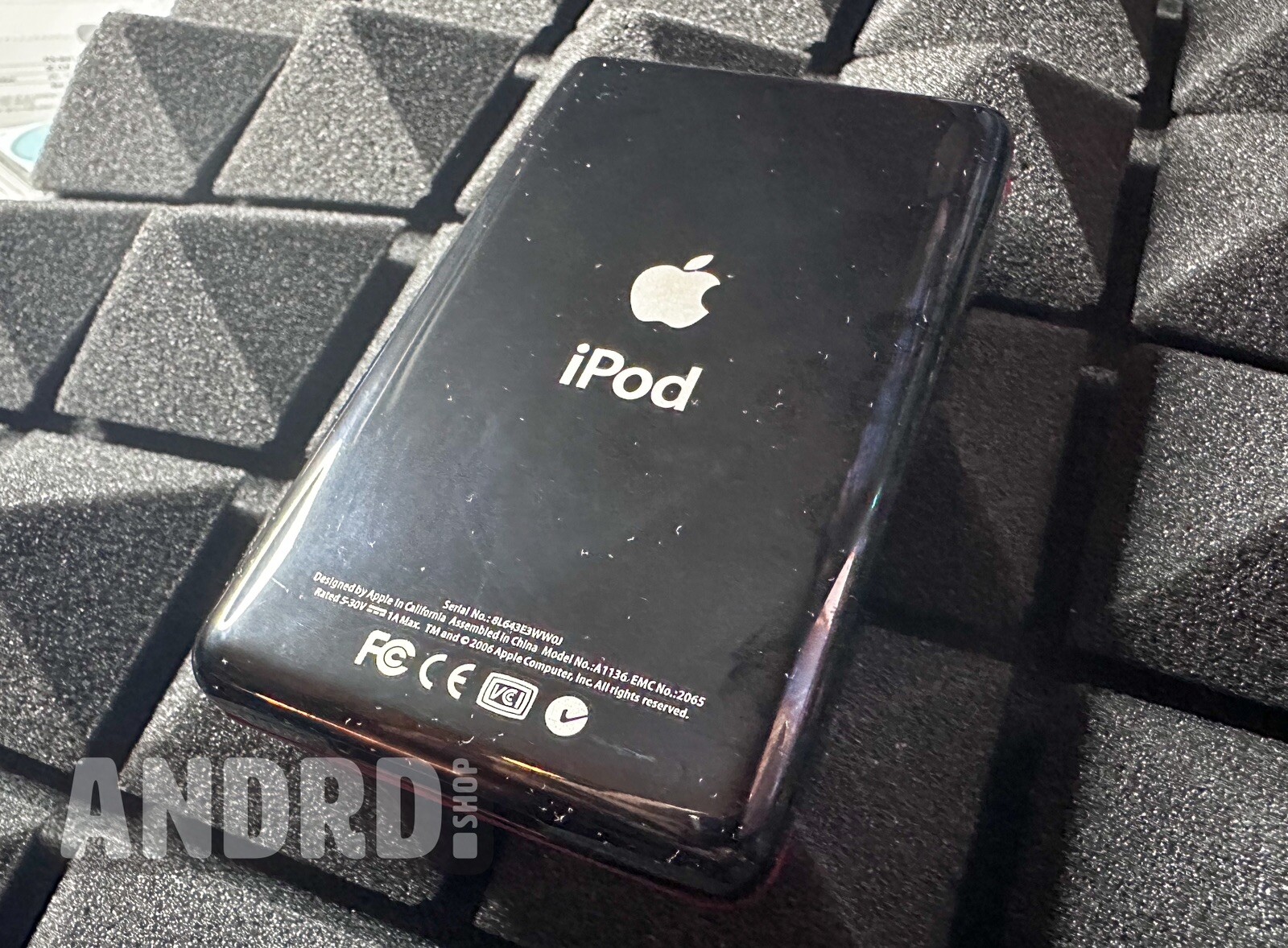 Frame Swapped iPod 5.5! 64MB / 512GB | Red & Black | 2,000