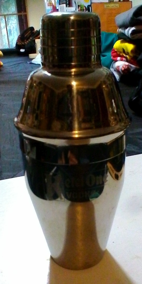 KETEL ONE COCKTAIL SHAKER Stainless Steel Vodka Distillery Drink Mixer MARTINIS