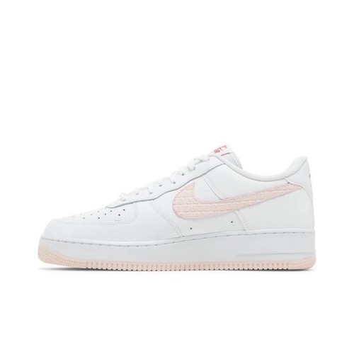 Pre-owned Nike Air Force 1 ‘07 Valentines Day 2022 Womens Size 6 In Pink