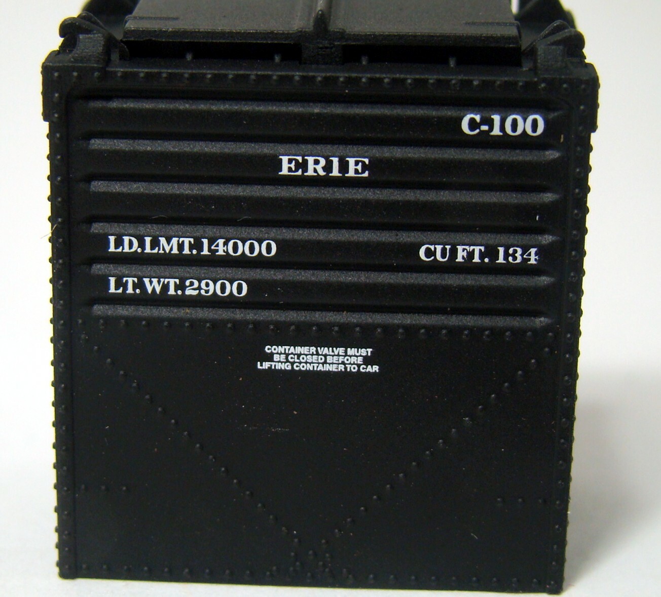 HO Scale Walthers ERIE RR Bulk Container 3 Pack
