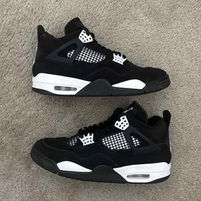 Size 9.5 - Air Jordan 4 Retro White Thunder