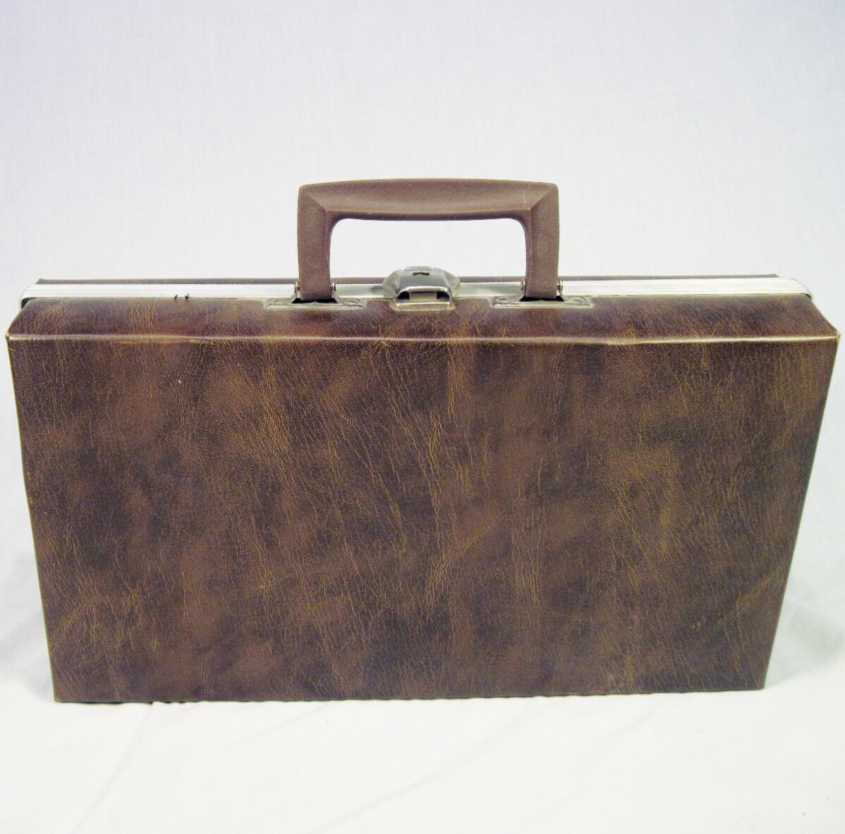 Vintage Cassette Tape Holder Storage Case Sturdy Brown Portable Holds 24 Tapes