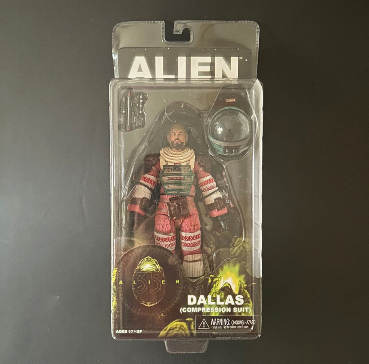 Alien DALLAS Compression Suit PVC 17Cm Neca | eBay