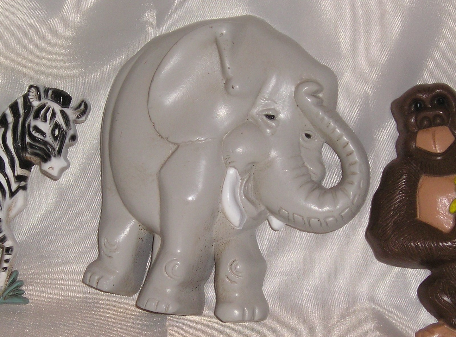 Lot of 7 Home Interiors Zebra, Elephant, Gorilla, Tiger Animal Wall Plaques