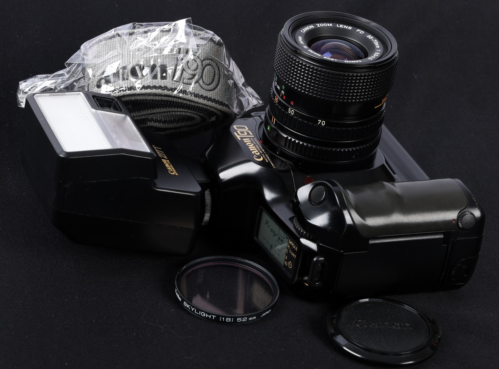 キヤノン Canon T90 NEW FD 35-70/3.5-4.5 New FD35-70mm f/3.5-4.5 - Canon Camera Museum