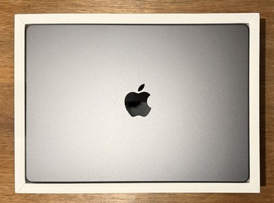 Apple 2024 MacBook Pro 14-inch M4 Chip 16GB RAM 512GB SSD