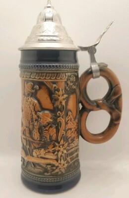 vtg Original GERZIT GERZ Pretzel Handled Lidded Beer Stein. W Germany. 9.5'' Tall