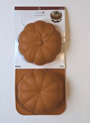 Celebrate it Silicone Cake Mold 3D Bakeware Pumpkin Thanksgiving NEW