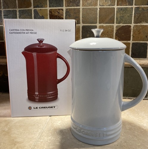 "Vapeur" LE CREUSET 34 Oz Large French Coffee Press NWT Stoneware Light Gray