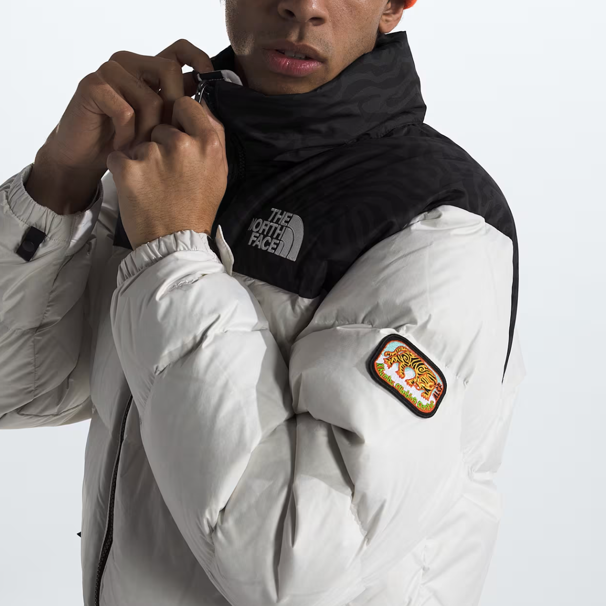 Pre-owned The North Face Men  1996 Retro Nuptse Jacket White Dune (nf0a3c8d 5ix) ?