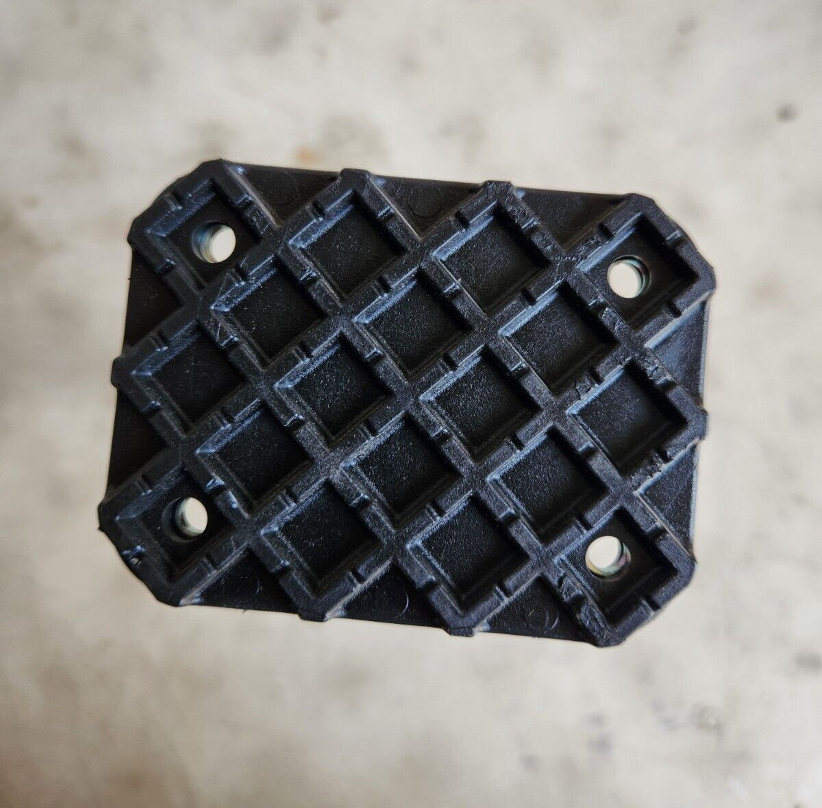 *NEW* Piher P0 Multiprop 15.7" to 23.6" 661 lb.   (#105)