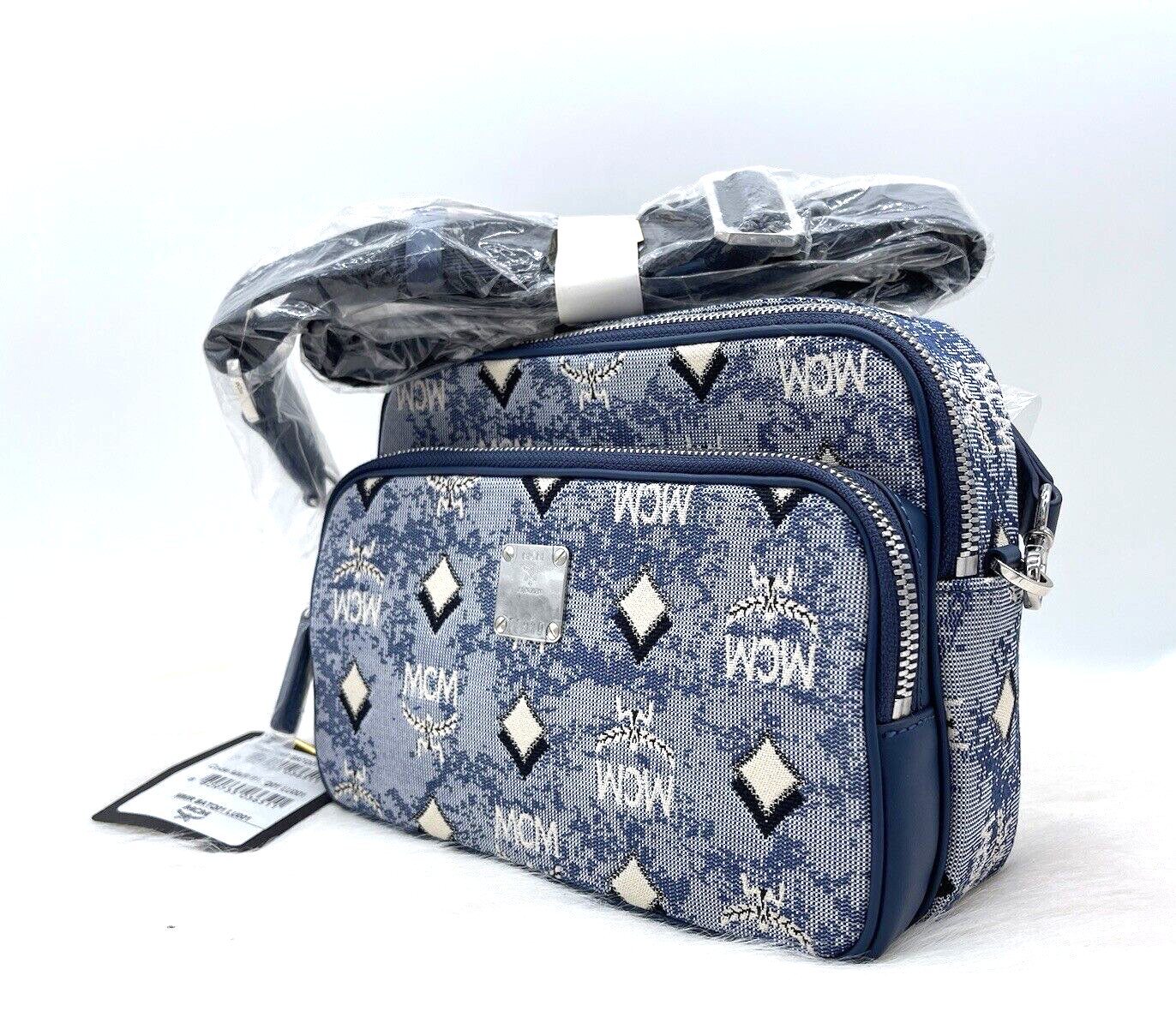 [MCM]★Contrast Monogram Jacquard Resilk stall One Size Contrast Monogram Jacquard Stole in Resilk Black