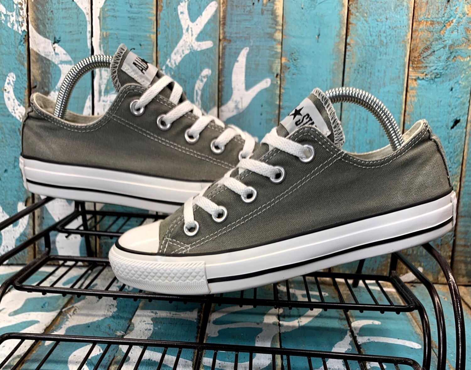 Converse Chuck Taylor All Star Womens Size 6 Gray White Low