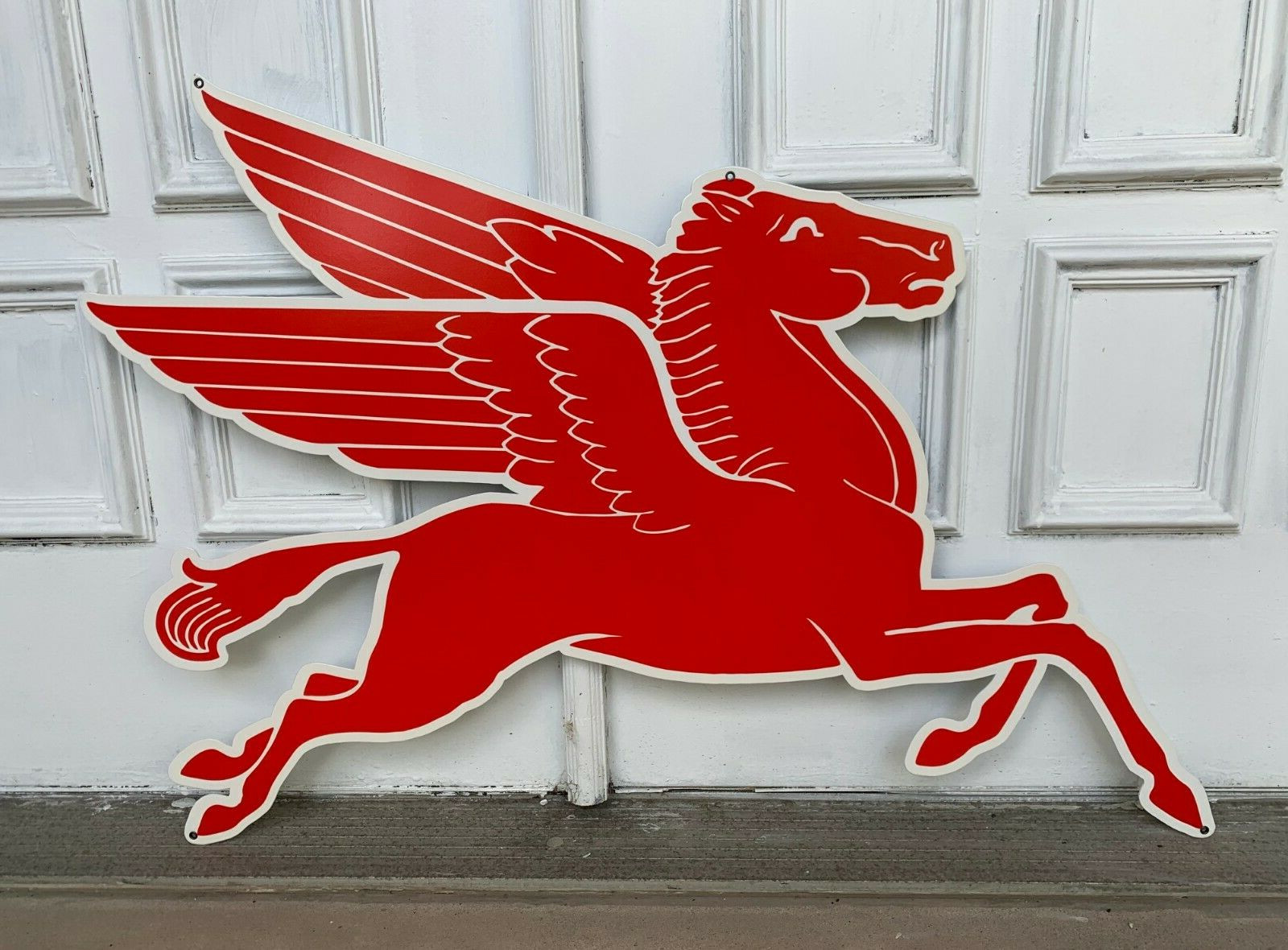 Mobil Gas Right Flying Red Horse Pegasus Metal Heavy Steel