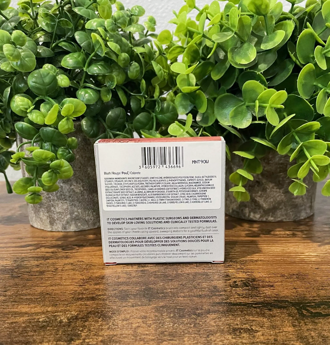 IT Cosmetics Bye Bye Pores Blush - Adored (Soft Cool Pink) Full Size 4.5g