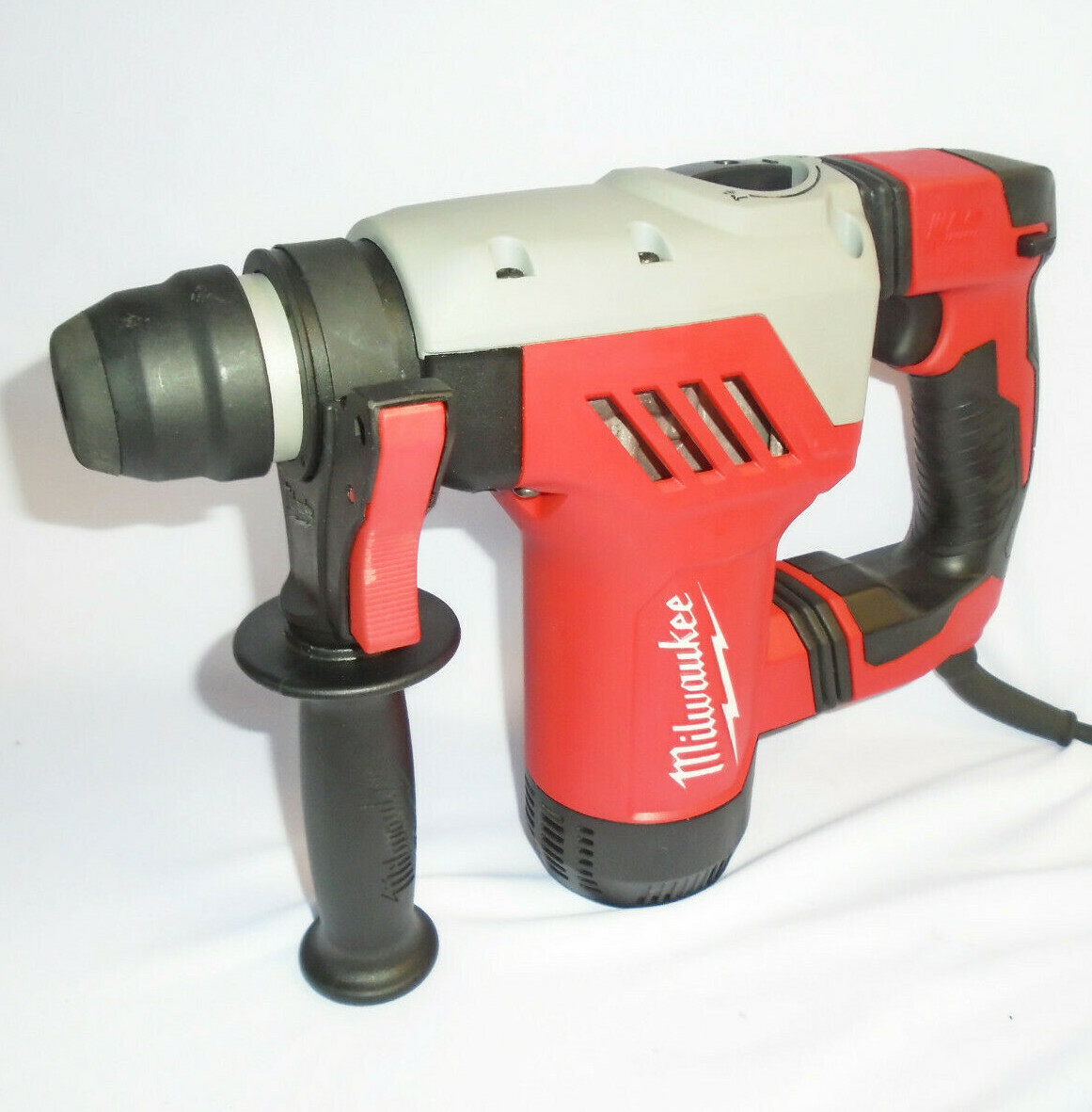 Milwaukee 526821 8Amp SDS Plus 11/8" Corded Rotary Hammer eBay