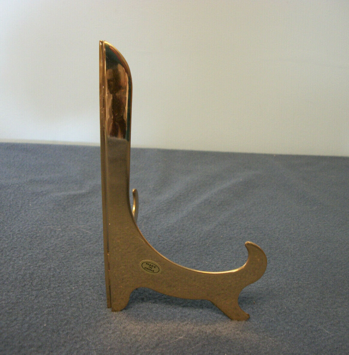 SOLID BRASS TABLE TOP FOLDING DISPLAY EASEL STAND HOLDER for PLATE; PICTURE 6.5