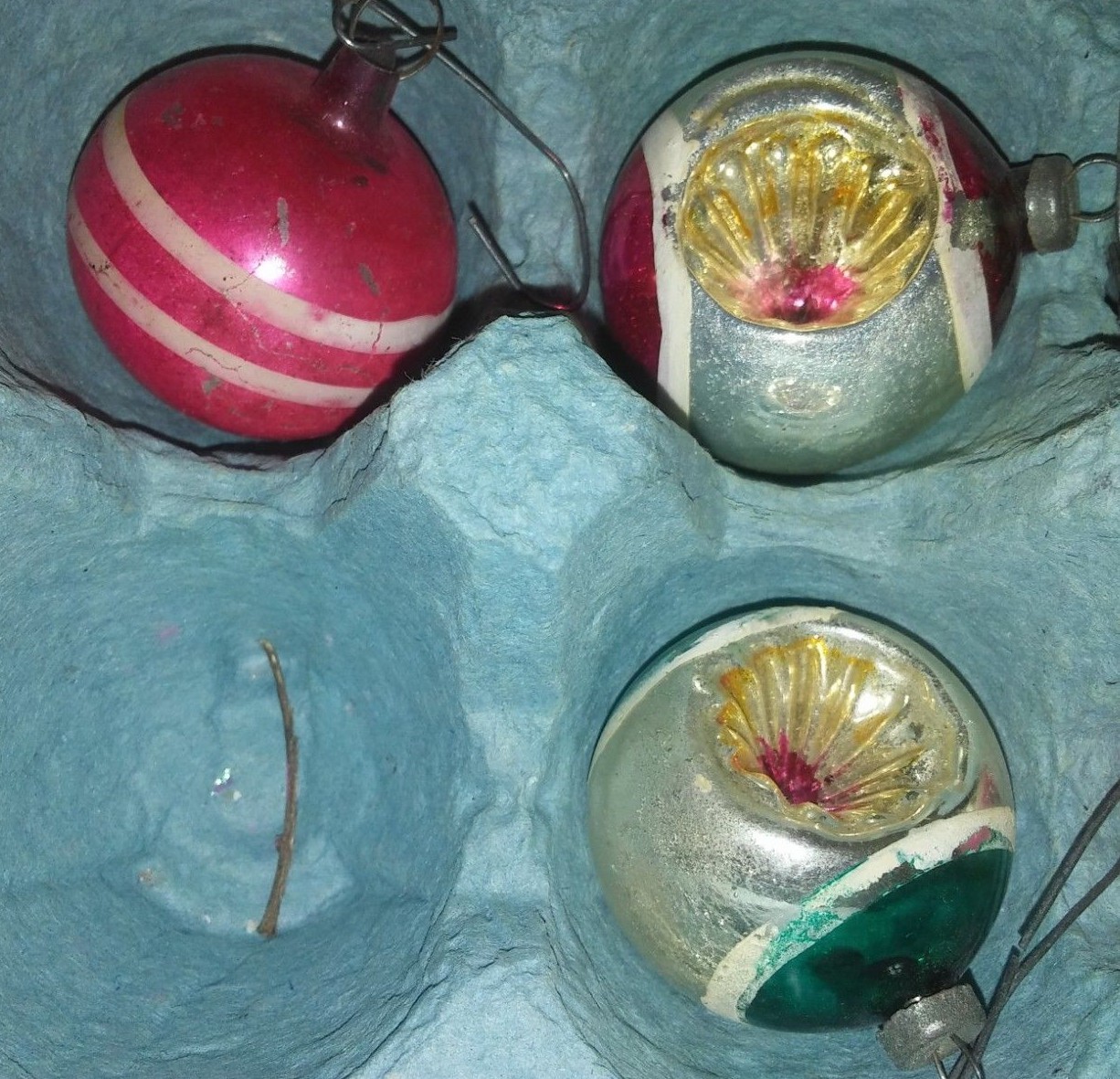 Vintage Hand Blown Christmas Bulbs Ornaments Concave 1940’s Glass See pics!