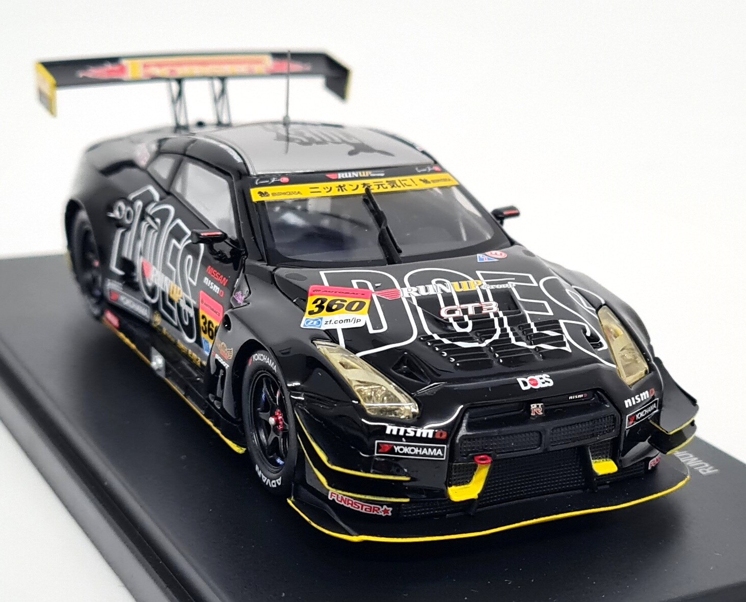 Ebbro 1/43 Nissan GT-R R35 Runup Group #360 Super GT300 2015 Ebbro 1/43 Nissan GT-R R35 Runup Group #360 Super GT300 2015
