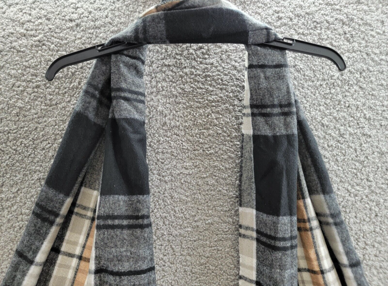 Style & Co. Soft Plaid Fringe-Trim Scarf Women's One Size Black Neutral - Picture 3 of 13
