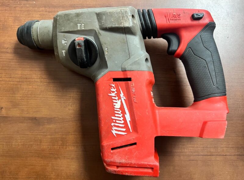 Milwaukee 2712-20 M18 FUEL 1" SDS Plus Rotary Hammer (Tool Only) -FREE SHIPPING!