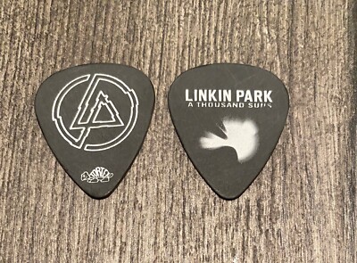 リンキン・パーク LINKIN PARK 2011 ピック Linkin Park Mike Shinoda Vintage Guitar Pick - 2011 A