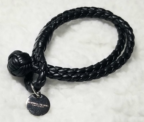 【BOTTEGA VENETA】Intrecciato Napa ダブルレザーブレスレット $_12.JPG?set_id=880000500F