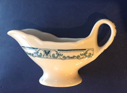 Vintage SHENANGO CHINA INDiVIDUAL TURQUOISE/GREEN GRAVY BOAT RESTAURANT-WARE