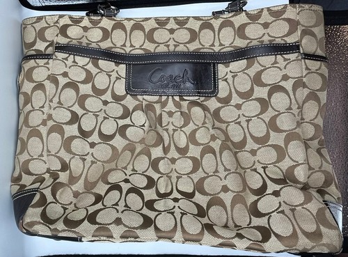COACH - 専用 NWT Coach Zip Card Case With Cherry Print CZ761 🍒 | eBay