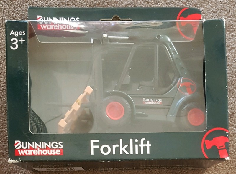 Bunnings Warehouse Semi Trailer Toy Truck 2024 www.zsdolakova.cz