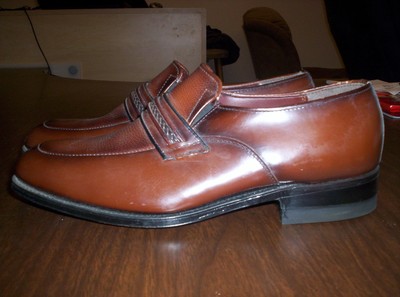 Men's Weyenberg Massagic Dress Shoes